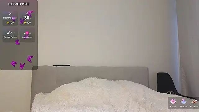 Snapshot of Annabel_theMoon chatting on February 4, 2026, 4:07 am Annabel theMoon online show from February 4, 2026, 4:07 am