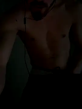 Johnclips2 online show from December 18, 2025, 1:00 am