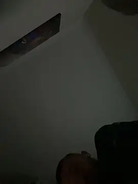 Johnclips2 online show from December 17, 2025, 4:17 am