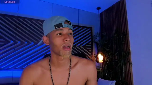 B Wild online show from September 16, 2025, 3:18 am