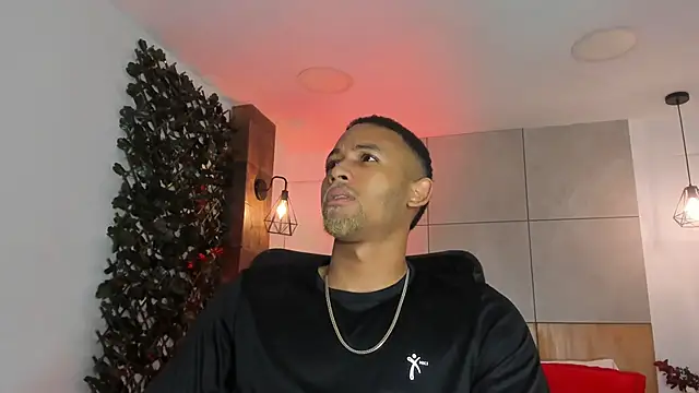 Snapshot of B_Wild chatting on February 19, 2026, 3:58 am B Wild online show from February 19, 2026, 3:58 am