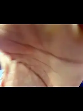 Snapshot of B_Wild chatting on February 5, 2026, 4:08 am B Wild online show from February 5, 2026, 4:08 am