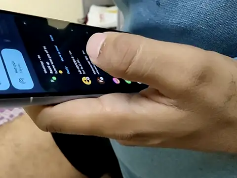 banglore3guy online show from November 4, 2025, 1:26 pm