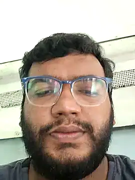 zainshaik1010 online show from September 18, 2025, 6:49 am