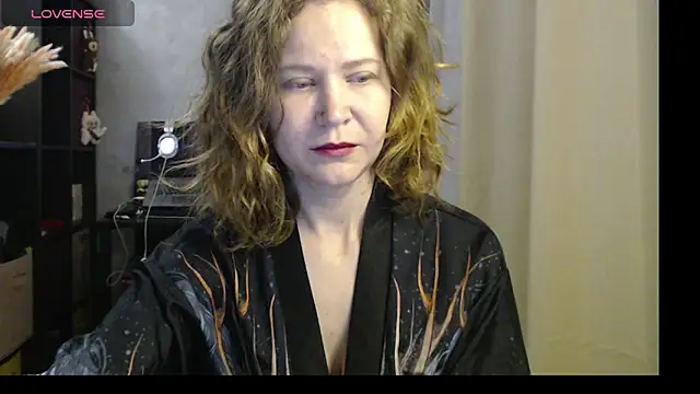 Snapshot of harpermoss chatting on September 14, 2025, 6:52 pm harpermoss online show from September 14, 2025, 6:52 pm