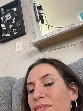 icy pisces online show from January 11, 2026, 8:43 am