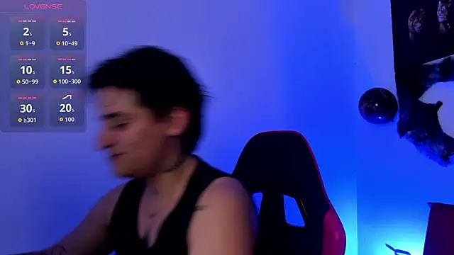 PeytonBox online show from October 24, 2025, 11:42 am