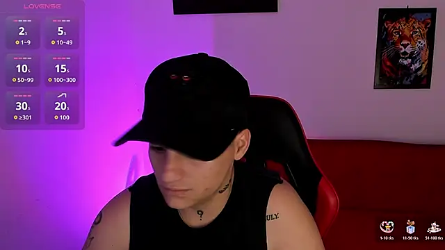 PeytonBox online show from November 6, 2025, 11:25 am