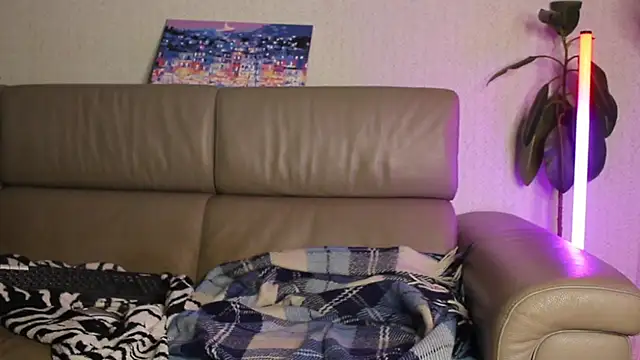 DanyX  online show from December 5, 2025, 12:15 pm