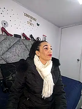 Snapshot of Shantey_Laurent chatting on February 5, 2026, 1:18 pm Shantey Laurent online show from February 5, 2026, 1:18 pm