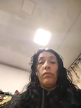 Shantey Laurent online show from December 16, 2025, 1:48 pm