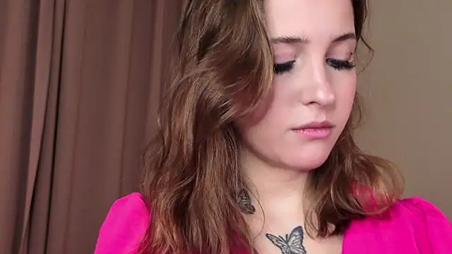 LoveSeekins online show from March 3, 2026, 7:10 pm