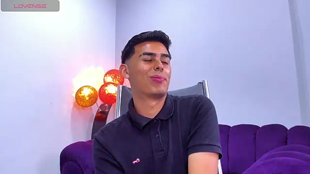 Matthewlodge online show from November 27, 2025, 4:29 pm