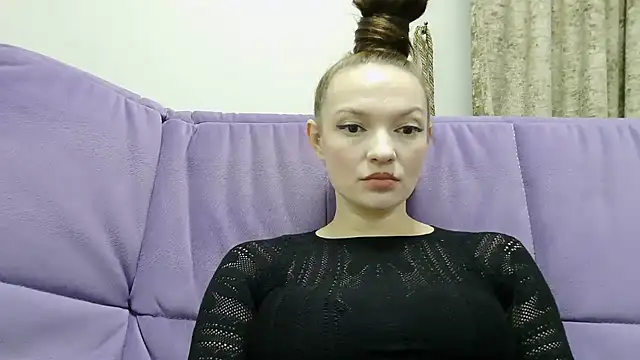 Salynxa online show from March 3, 2026, 10:11 am