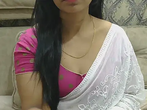 MISS SOMIYA online show from January 12, 2026, 6:47 pm