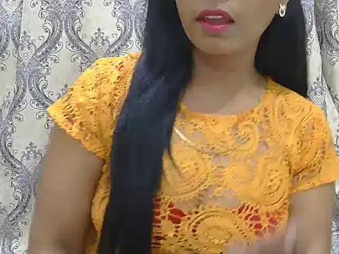 MISS SOMIYA online show from November 19, 2025, 5:57 pm