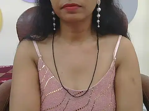 MISS SOMIYA online show from July 12, 2026, 5:41 am