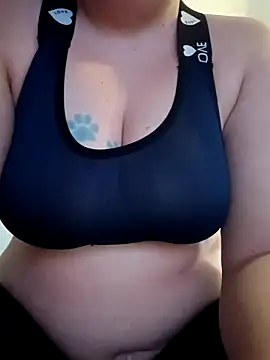 Snapshot of Gabbygade chatting on December 5, 2025, 7:34 pm Gabbygade online show from December 5, 2025, 7:34 pm