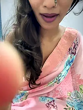 Drive girl online show from September 30, 2025, 11:22 pm