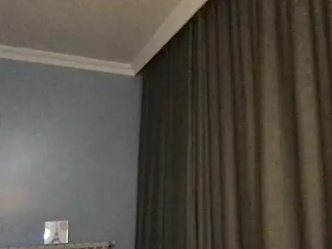 Snapshot of Pyrelissa chatting on December 2, 2025, 5:03 pm Pyrelissa online show from December 2, 2025, 5:03 pm