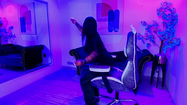 Black roseee online show from April 16, 2026, 4:02 am