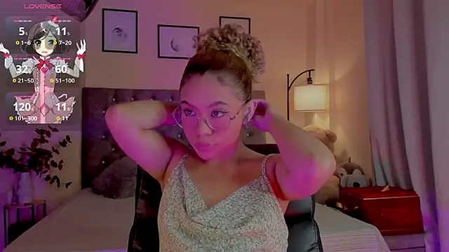 OxanaFedorova1- online show from November 12, 2025, 8:01 pm