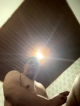 danyhot87 online show from October 5, 2025, 8:16 am