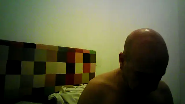 Snapshot of tuplaceroll chatting on October 28, 2025, 12:55 am tuplaceroll online show from October 28, 2025, 12:55 am