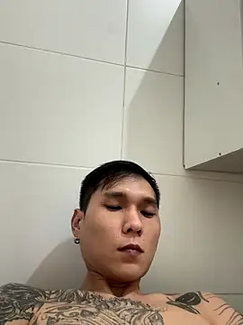 samuelcher online show from October 10, 2025, 12:44 am