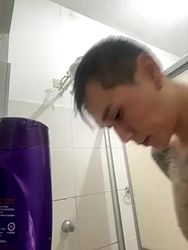 samuelcher online show from October 14, 2025, 12:33 am