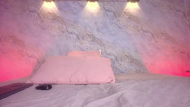 abbyrouss  online show from November 16, 2025, 3:11 am