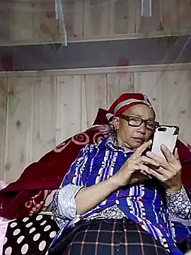 -Xuka-200 online show from October 25, 2025, 12:04 pm