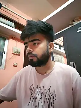 soniriyaa010101 online show from March 28, 2026, 7:53 am