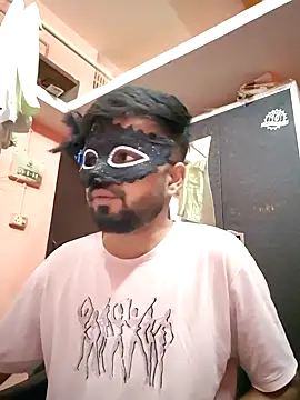 soniriyaa010101 online show from March 14, 2026, 3:51 pm