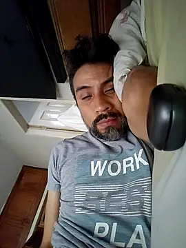 Snapshot of Mac50rus chatting on September 15, 2025, 9:15 pm Mac50rus online show from September 15, 2025, 9:15 pm