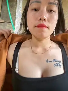 chipp-bong online show from October 25, 2025, 1:16 am