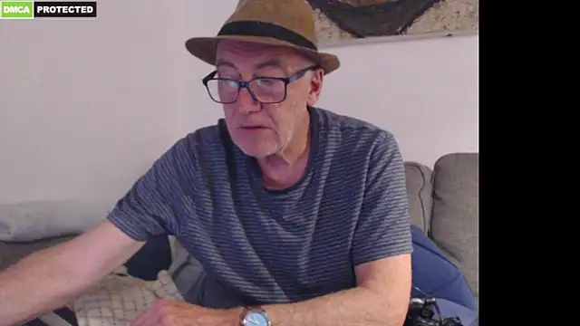 bluedae1 online show from March 15, 2026, 5:20 pm