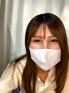 Snapshot of -Hikari-00- chatting on September 16, 2025, 1:06 am -Hikari-00- online show from September 16, 2025, 1:06 am