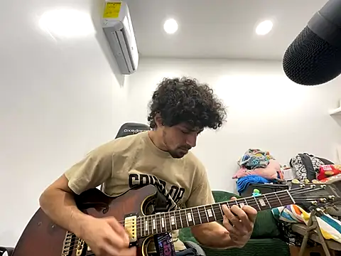 Stringin69 online show from November 30, 2025, 8:20 pm