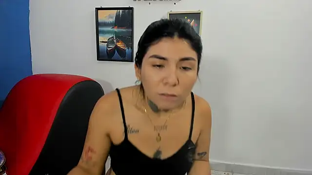 Snapshot of Totalprincedemonlatin chatting on November 7, 2025, 6:45 pm Totalprincedemonlatin online show from November 7, 2025, 6:45 pm