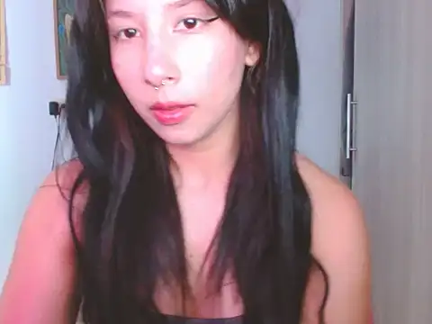 babyvavi online show from June 10, 2026, 1:23 pm