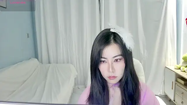 Snapshot of XIAOYU7-2025 chatting on October 6, 2025, 2:18 pm XIAOYU7-2025 online show from October 6, 2025, 2:18 pm