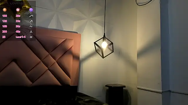 Snapshot of Caroline_daring chatting on July 12, 2026, 12:28 pm Caroline daring online show from July 12, 2026, 12:28 pm