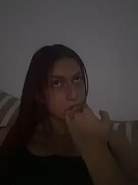 Caroline daring online show from March 11, 2026, 2:49 am