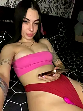 Bella R0se online show from October 20, 2025, 7:03 pm