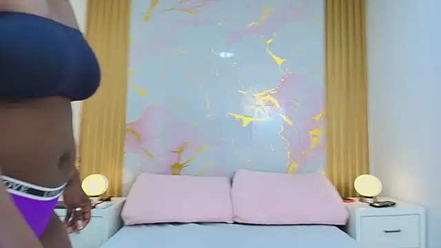 AlishaDixon online show from September 26, 2025, 12:34 pm