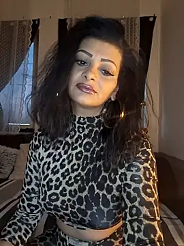 Pillango1212 online show from January 18, 2026, 3:04 pm