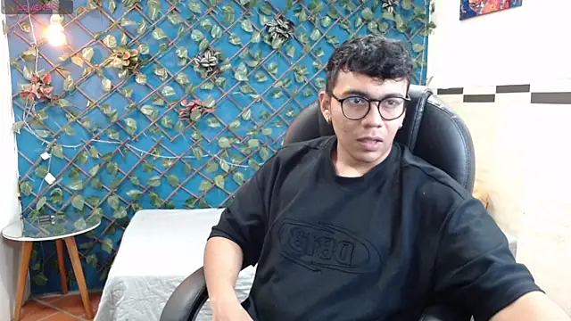 titanxero online show from October 18, 2025, 12:40 pm