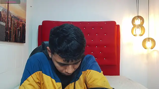 titanxero online show from November 14, 2025, 11:47 am