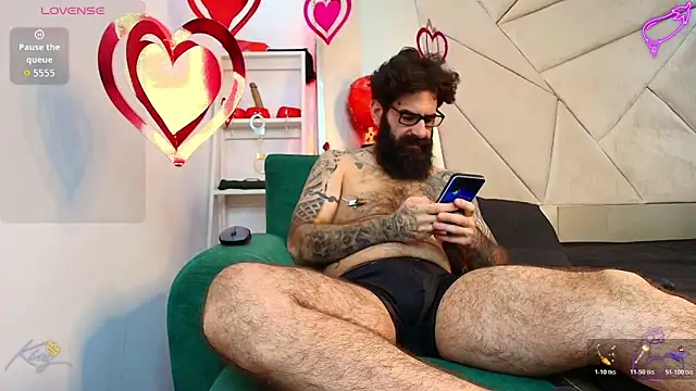 Snapshot of Harald_Smed chatting on February 13, 2026, 1:22 pm Harald Smed online show from February 13, 2026, 1:22 pm